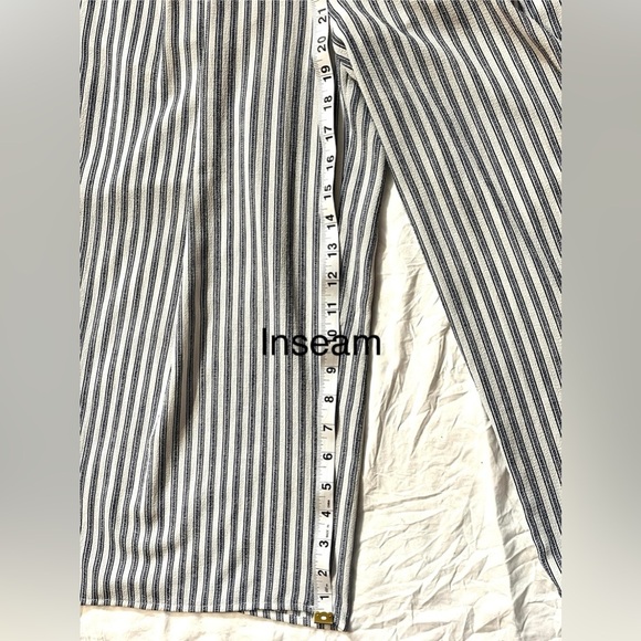 Elodie Striped Sleeveless Romper Jumpsuit Size Small - Picture 10 of 16